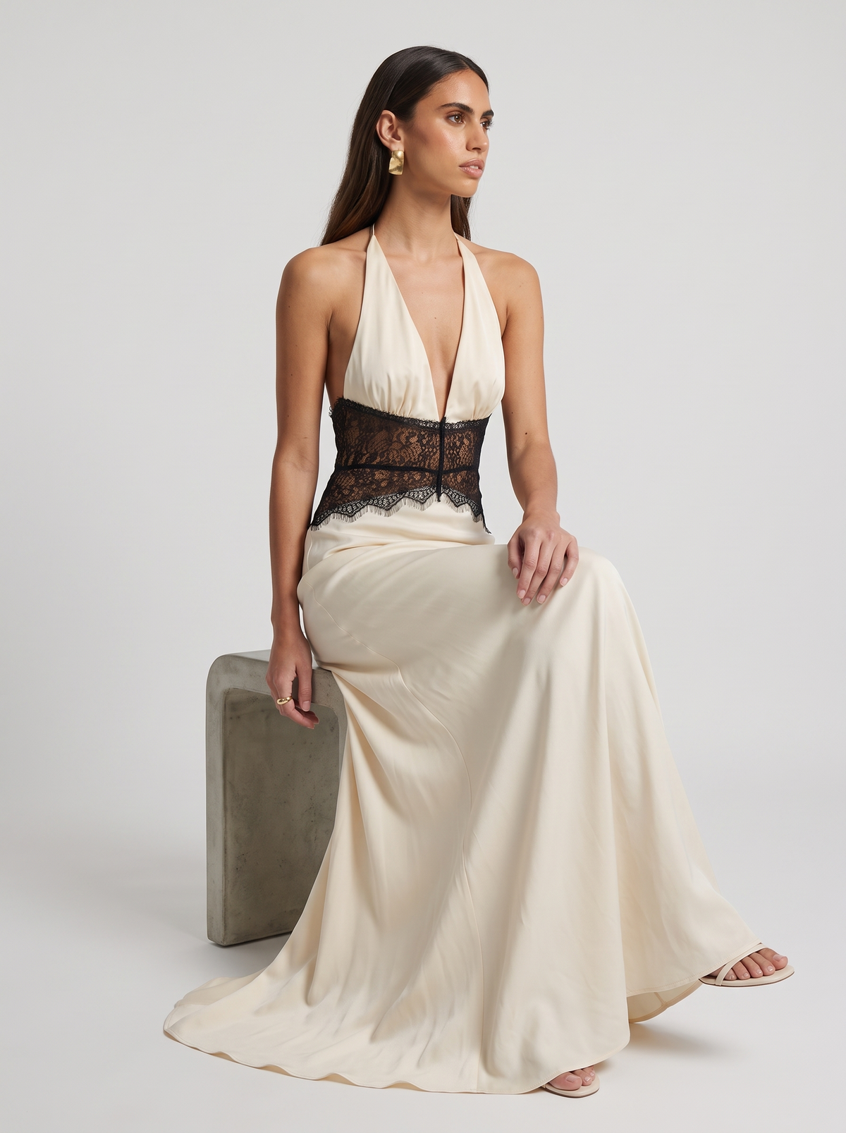 Kasandra | Vestido largo elegante con encaje